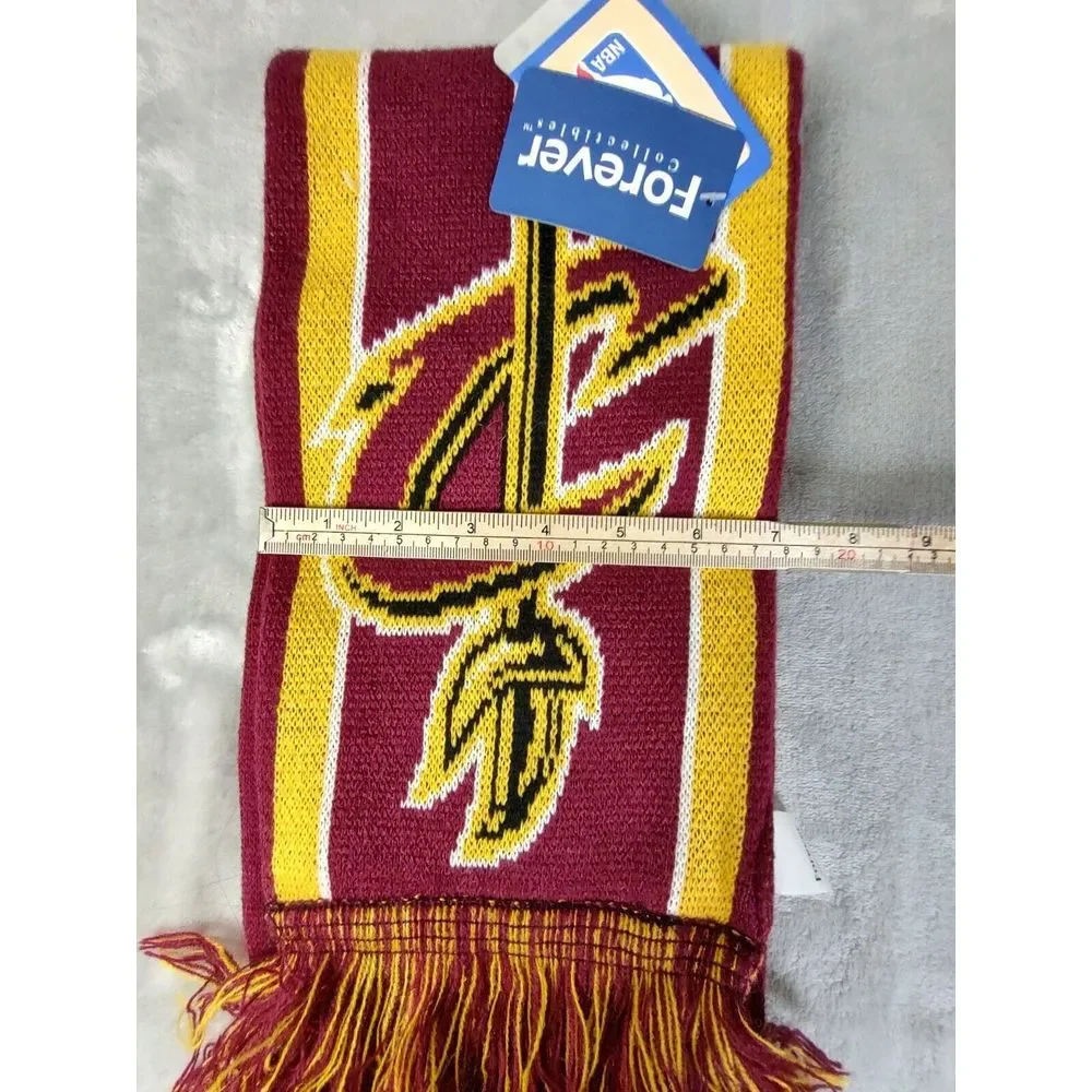 Forever Collectibles Scarf Cleveland Cavaliers Lebron James #23 NBA Licensed New